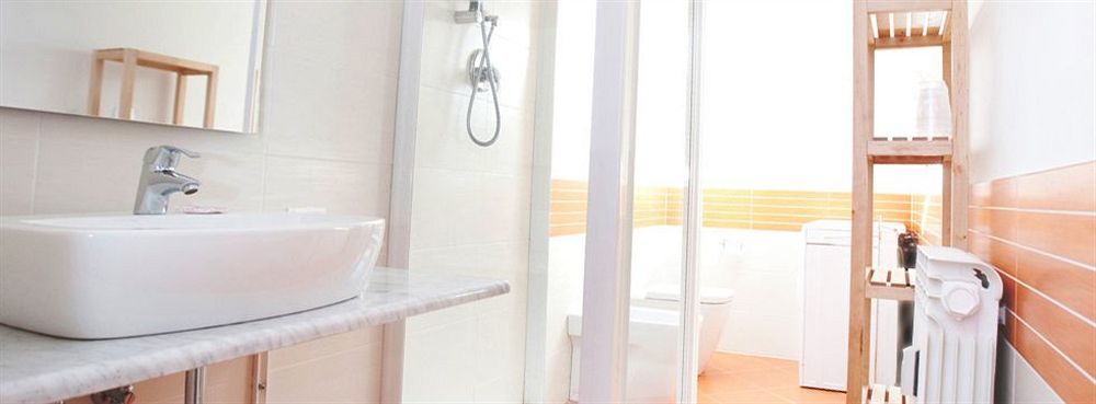 Hotel Palazzo Di Mezzo Carrù Zewnętrze zdjęcie